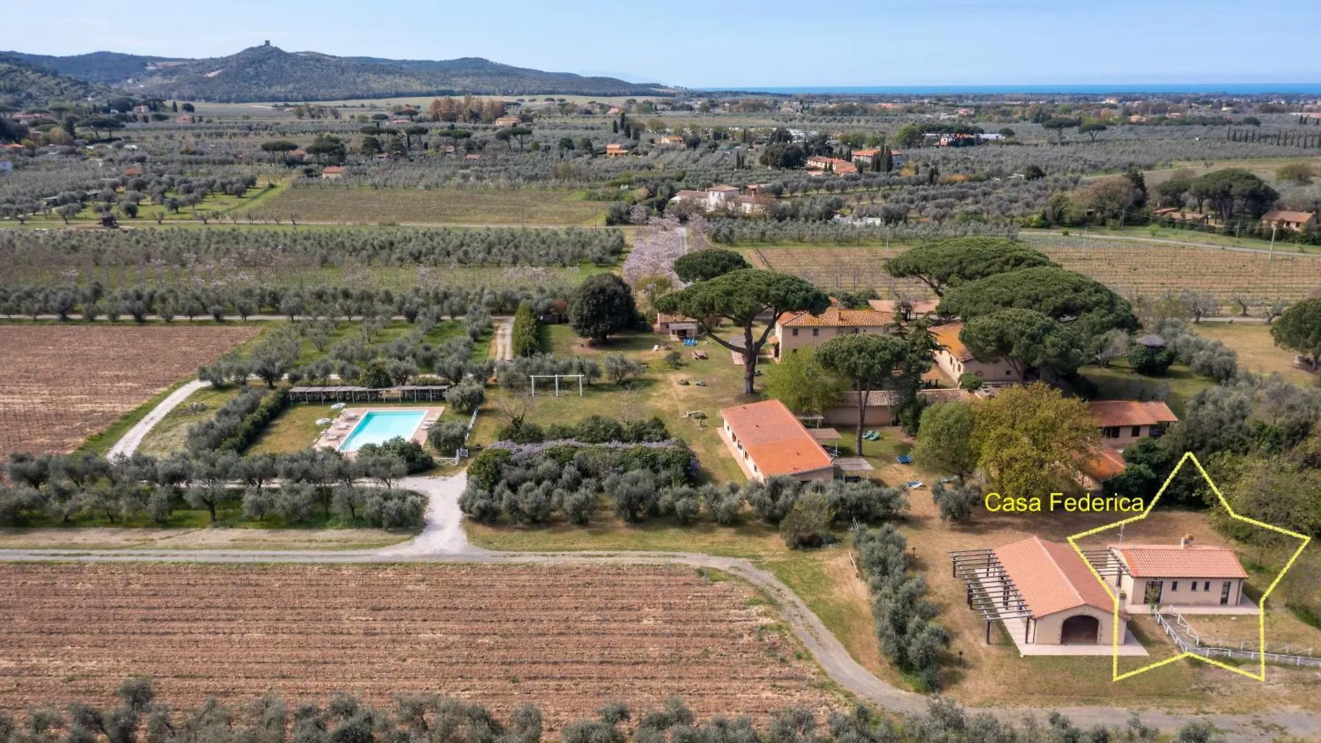 Agriturismo La Valle - By Podere Arundineto Castagneto Carducci 0*,  Italie